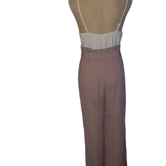 A super sweet jumpsuit - Picture 3 of 7